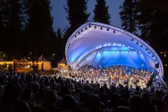 Classical Tahoe photo