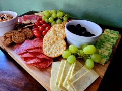 Grocery Outlet Bargain Market photo