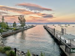 Za's Lakefront photo