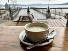 Za's Lakefront photo