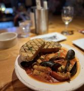 Za's Lakefront photo