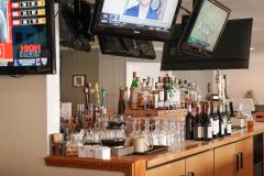 Crosby&#039;s Kitchen &amp; Cocktail photo