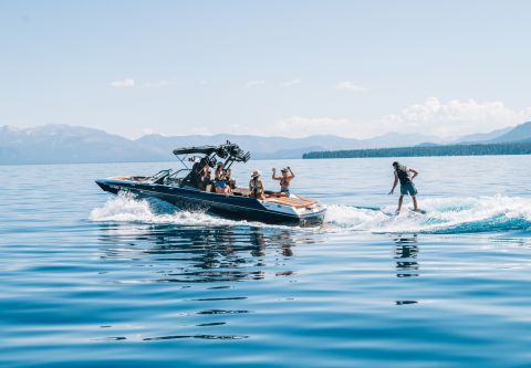 Sunnyside Marina & Watersports, Axis A24 Surf Boat